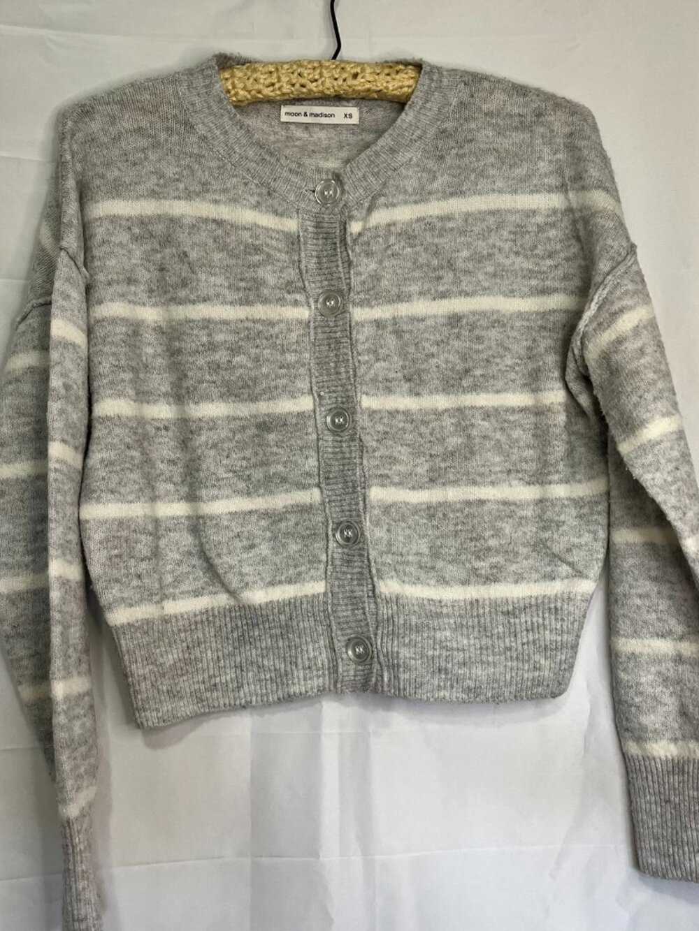 Moon & Madison Gray Stripe Soft Cozy Preppy Coquette Cropped Cardigan Sweater XS